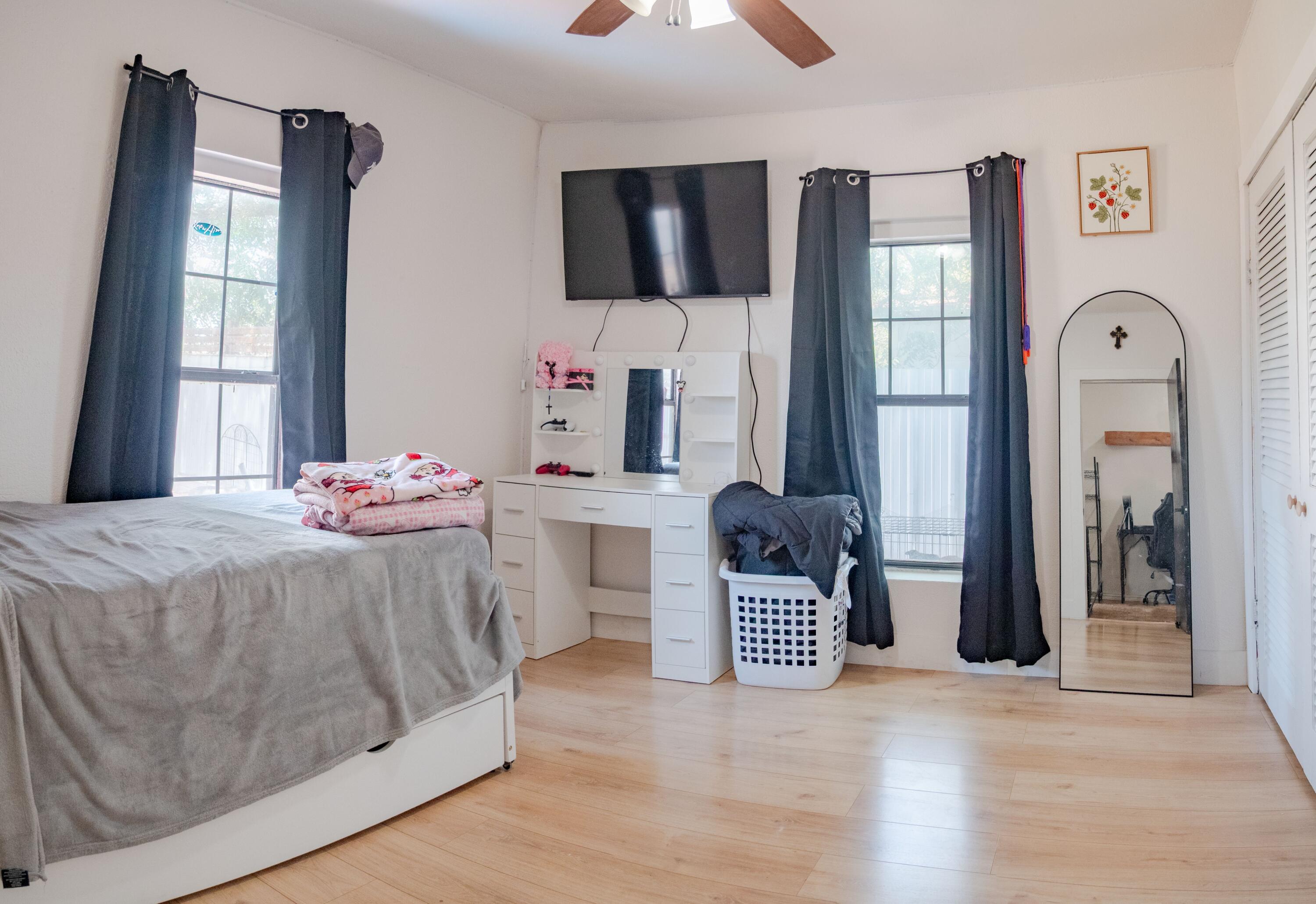 528 41st Street Lubbock, TX 79404 - Photo 15 of 18 528_41-15