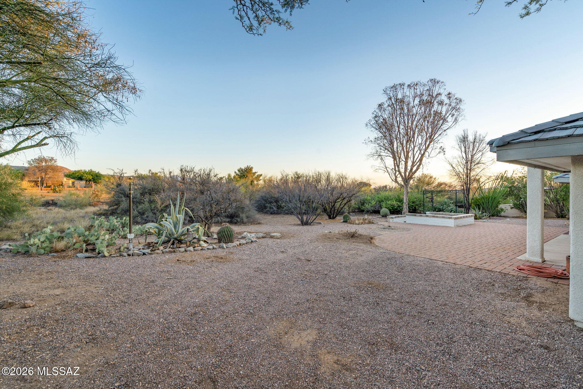 564 East Drawdown Trail Vail, AZ 85641 - Photo 34 of 41