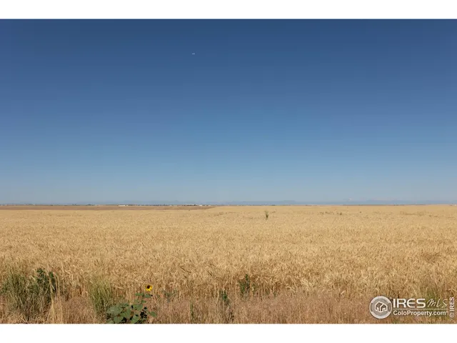 a picture of a bathroom with a sink