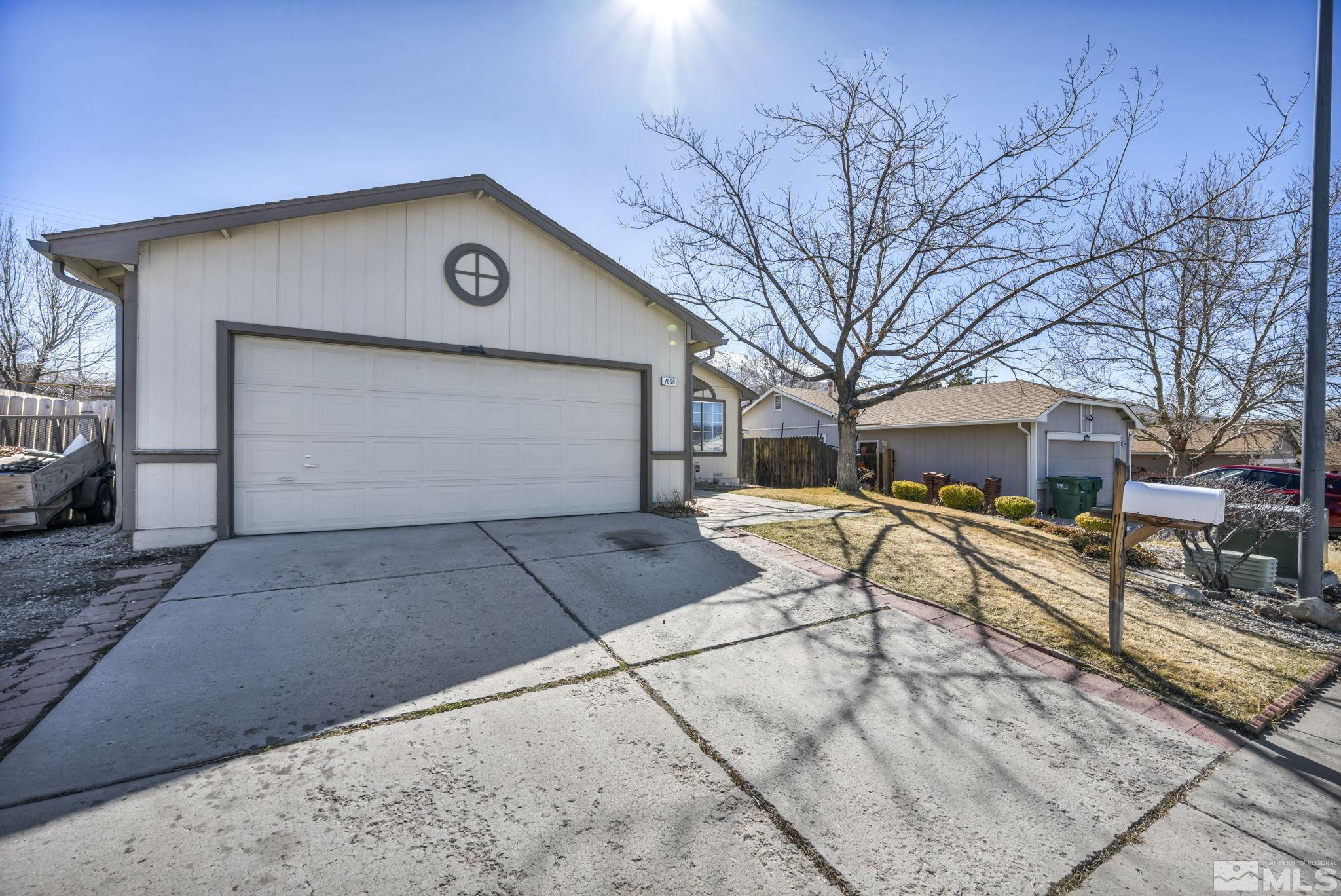 7650 Deep Bay Drive Reno, NV 89506 - Photo 3 of 39 Photo 3