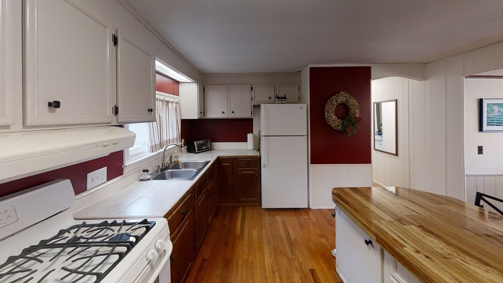51 Monson Turnpike Road, Unit 1055 Ware, MA 01082 - Photo 8 of 37 Gallery Image 8