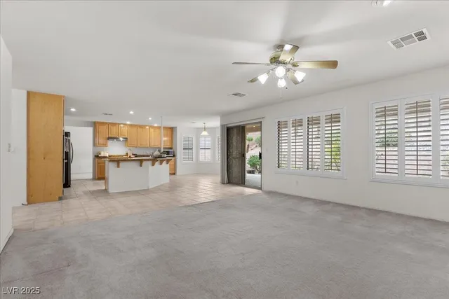 $699,000 | 272 Grand Olympia Drive, Henderson, NV 89012