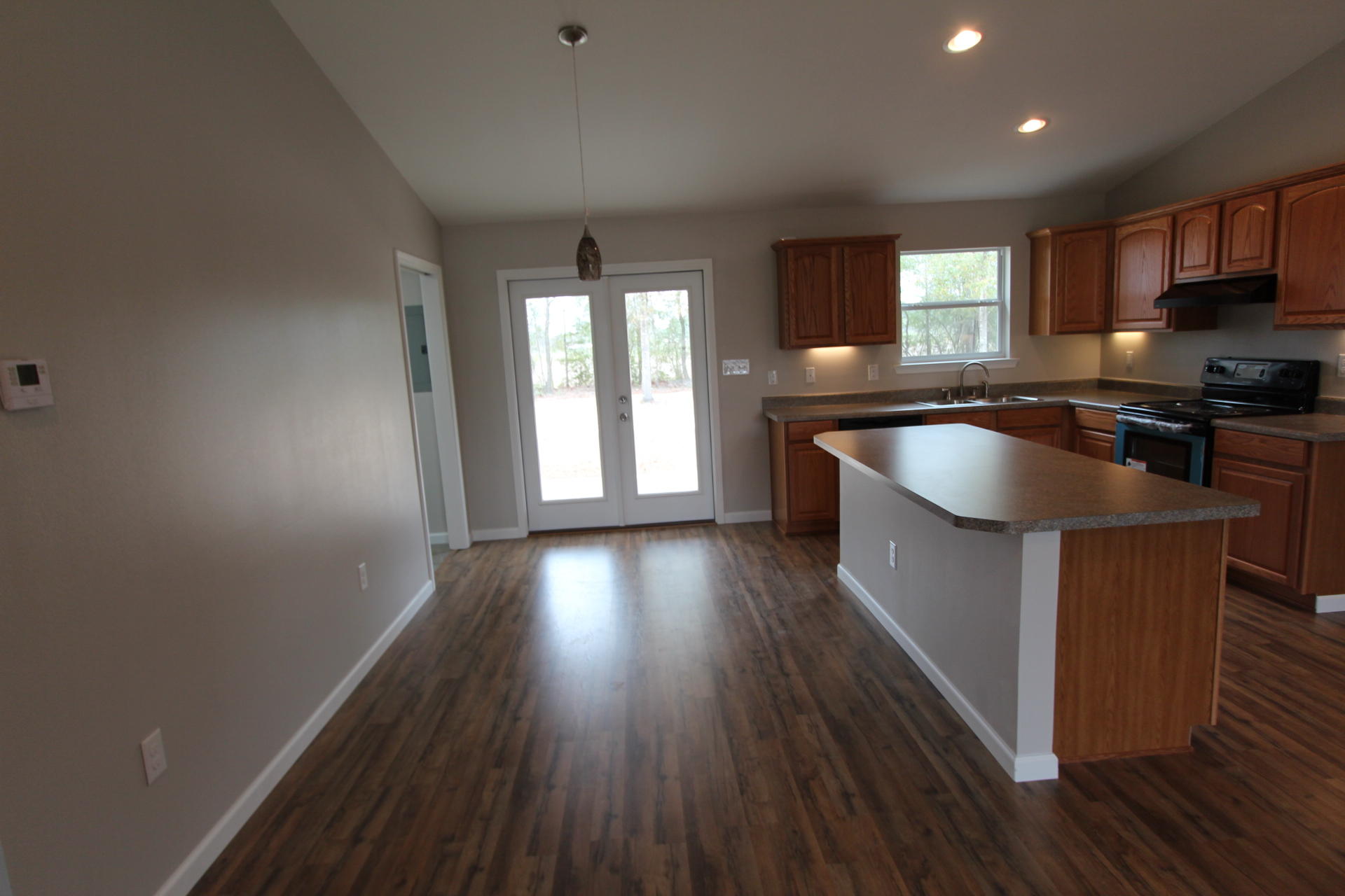 290 East Renoir Road DeFuniak Springs, FL 32433 - Photo 23 of 31 padgett builders 022.JPG