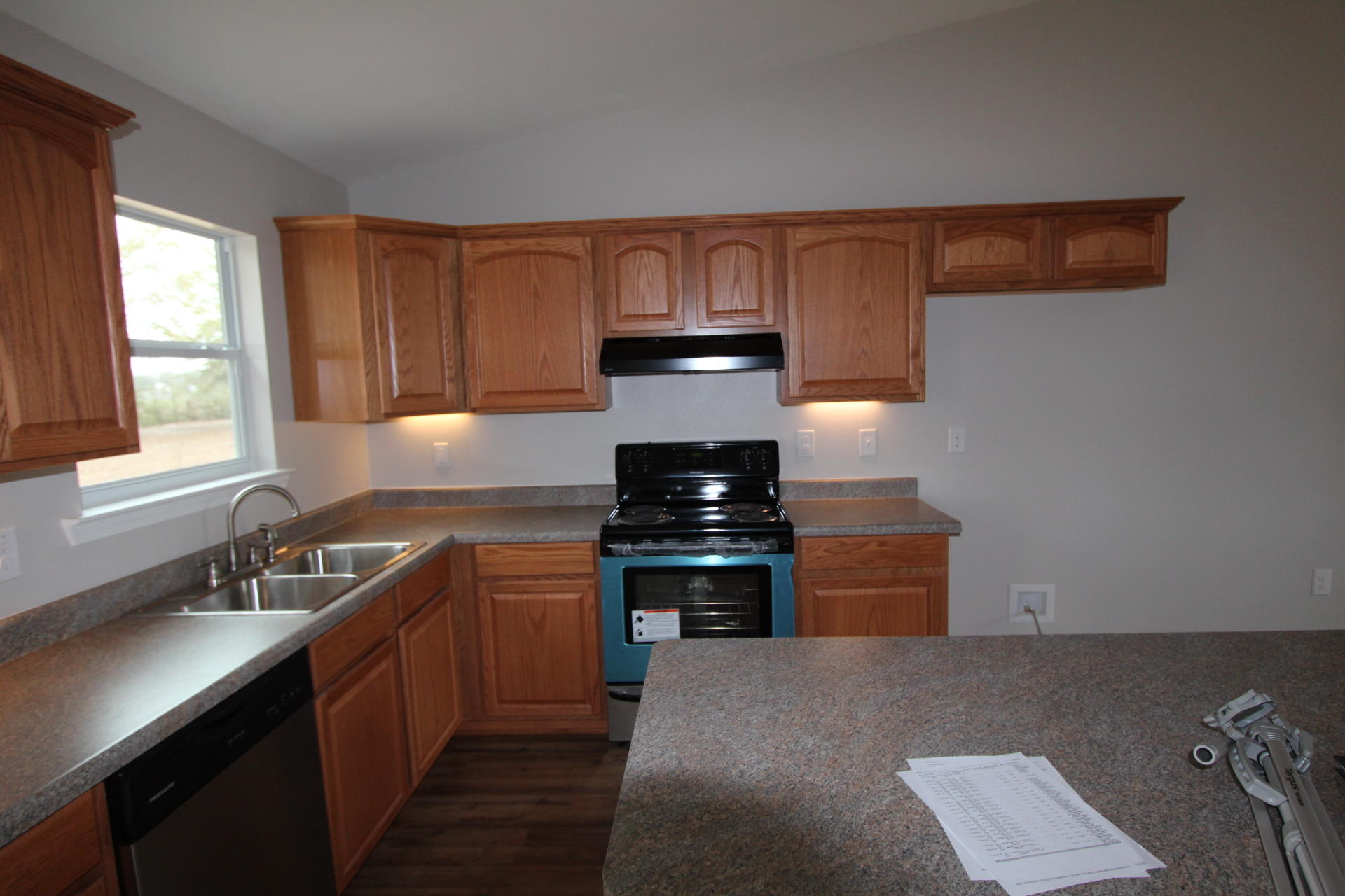 290 East Renoir Road DeFuniak Springs, FL 32433 - Photo 10 of 31 padgett builders 009.JPG