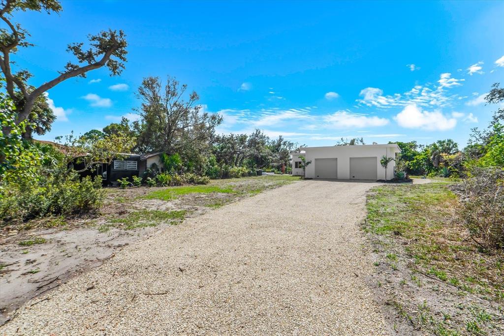 1725 Overbrook Road Englewood, FL 34223 - Photo 16 of 83