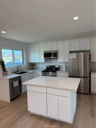 $699,900 | 14102 South Parmalee Avenue, Compton, CA 90222