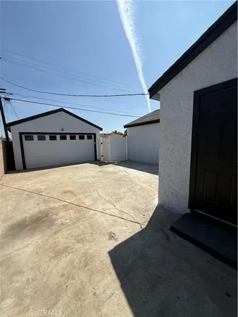 $699,900 | 14102 South Parmalee Avenue, Compton, CA 90222