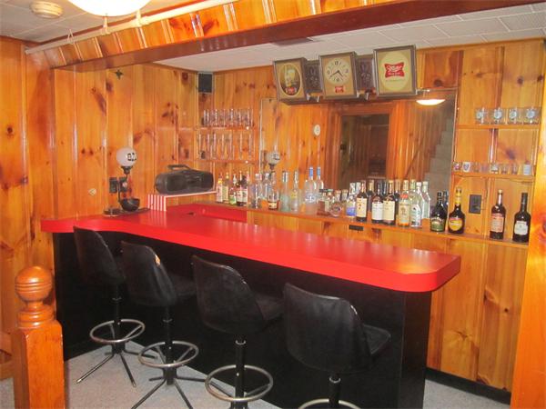 44 Linden Road Peabody, MA 01960 - Photo 11 of 14 Gallery Image 11