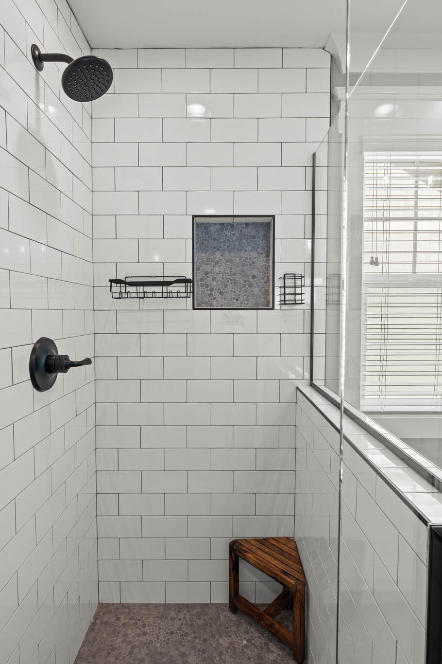 637 Lullwater Road Chattanooga, TN 37405 - Photo 30 of 40 Bathroom