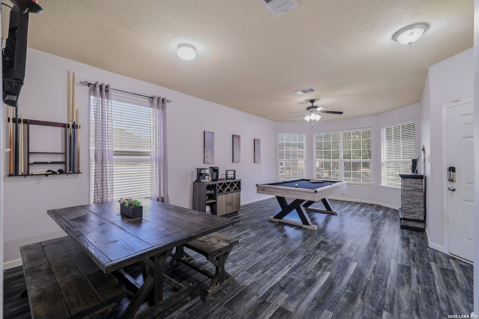 732 Hollow Ridge Schertz, TX 78108 - Photo 4 of 26