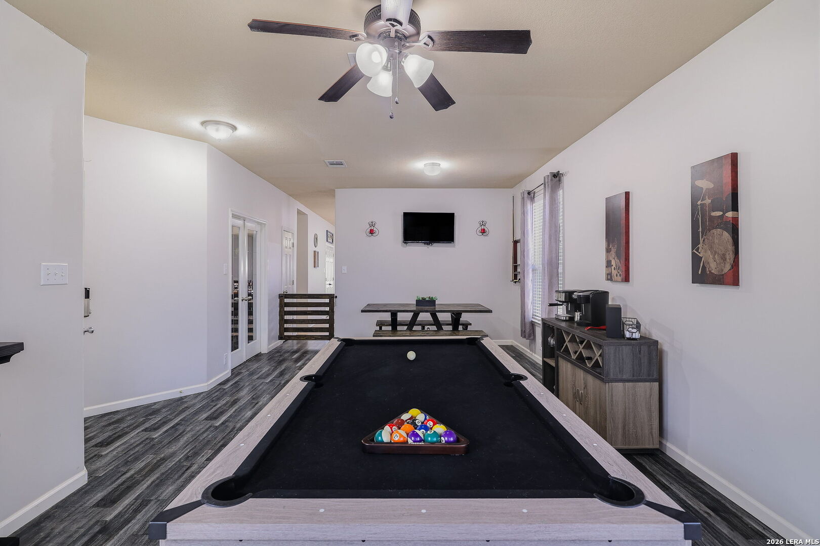 732 Hollow Ridge Schertz, TX 78108 - Photo 6 of 26