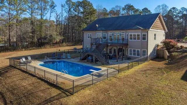 a view of a lot of trees and houses