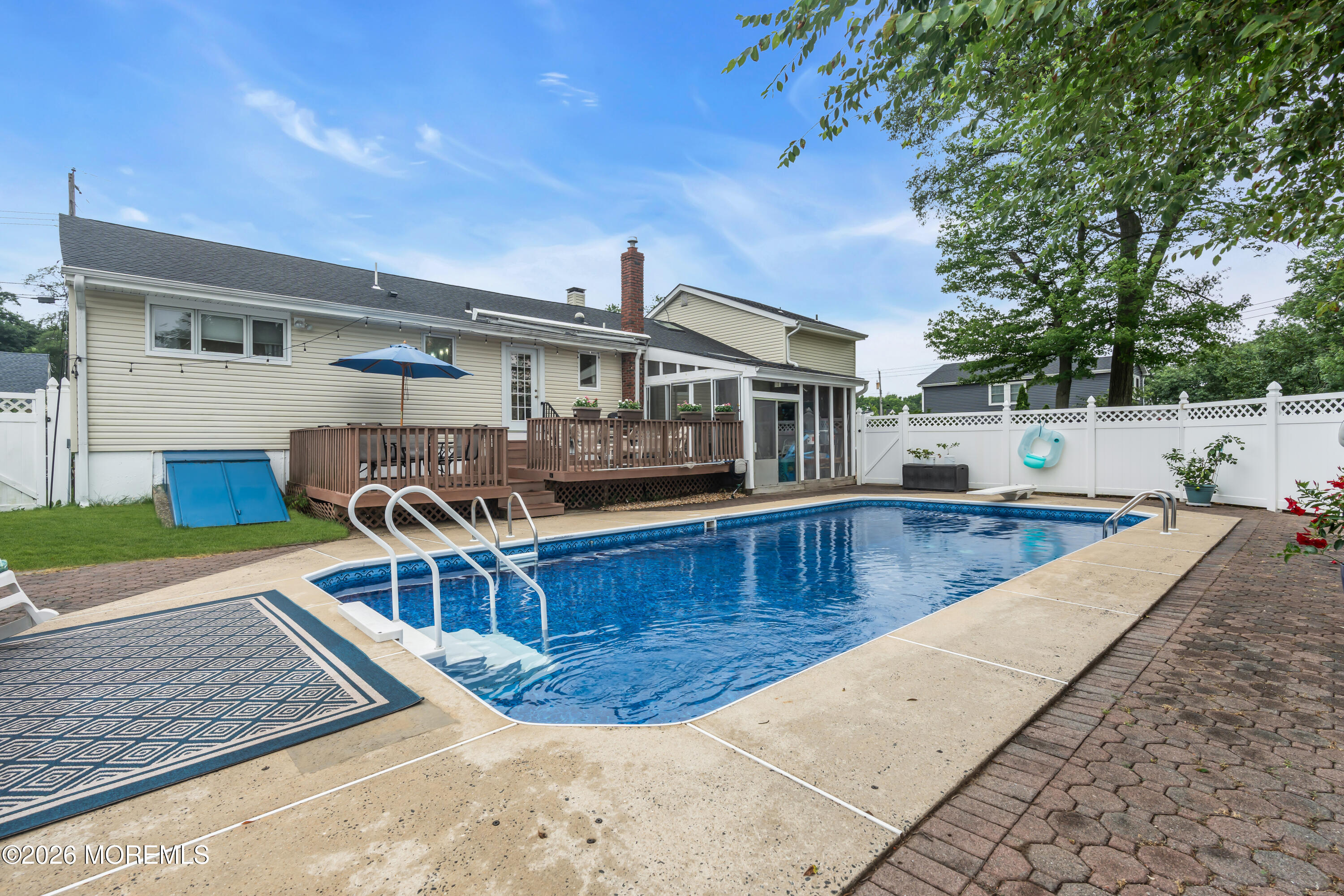 55 Drift Road Belford, NJ 07718 - Photo 4 of 48 55-print-DSC08284-1