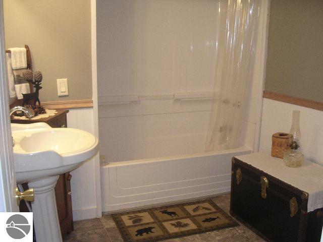 7015 North High Bridge Road Kaleva, MI 49645 - Photo 15 of 15 1700999-14.JPG