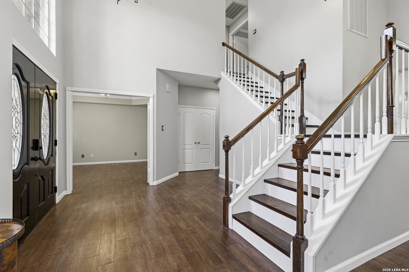 4114 Luckenbach Road San Antonio, TX 78251 - Photo 6 of 29