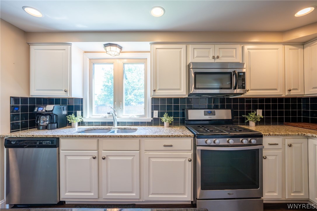26 Harwood Road West Seneca, NY 14224 - Photo 16 of 48