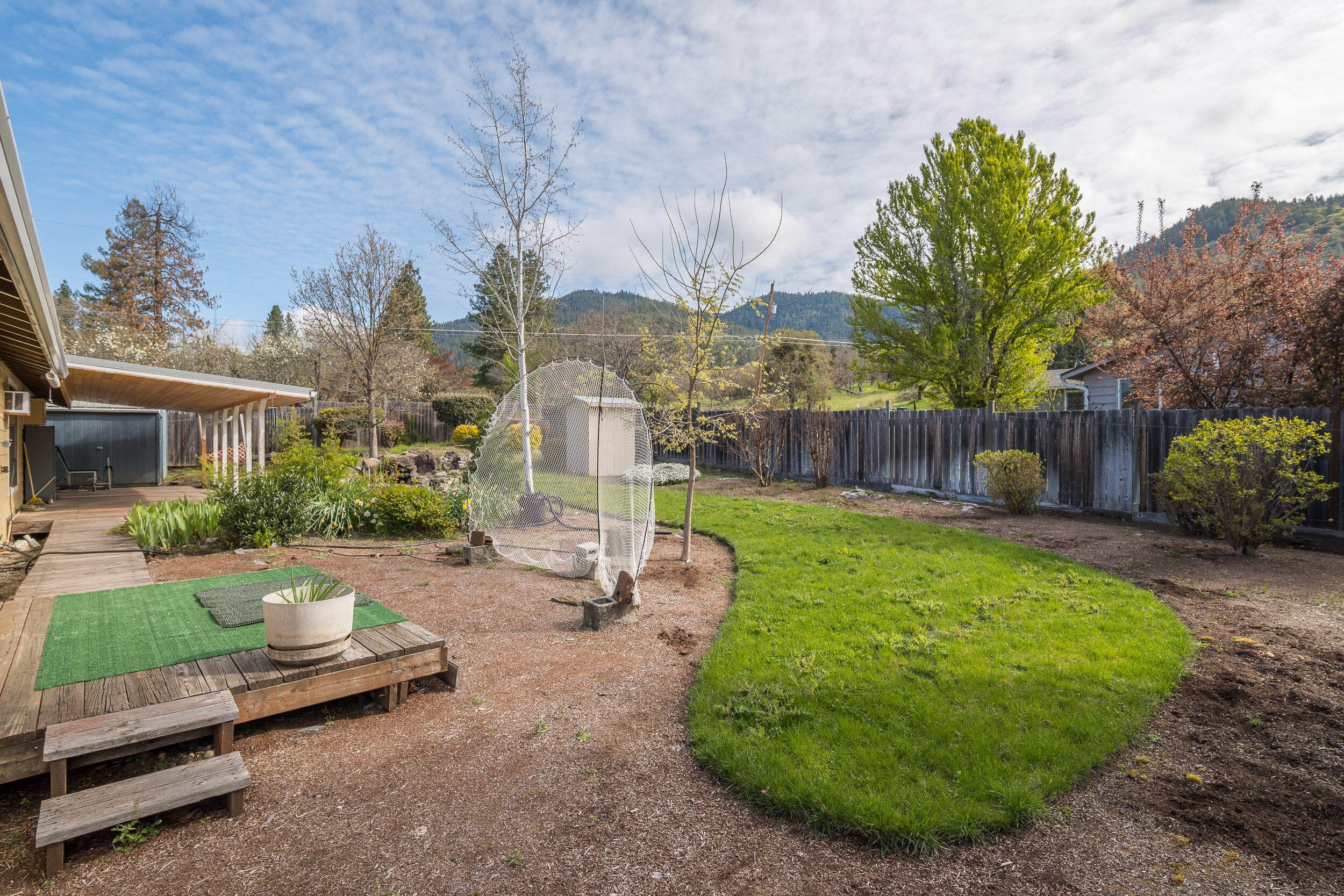2399 Scoville Road Grants Pass, OR 97526 - Photo 27 of 34 2399NWScovilleRd-034