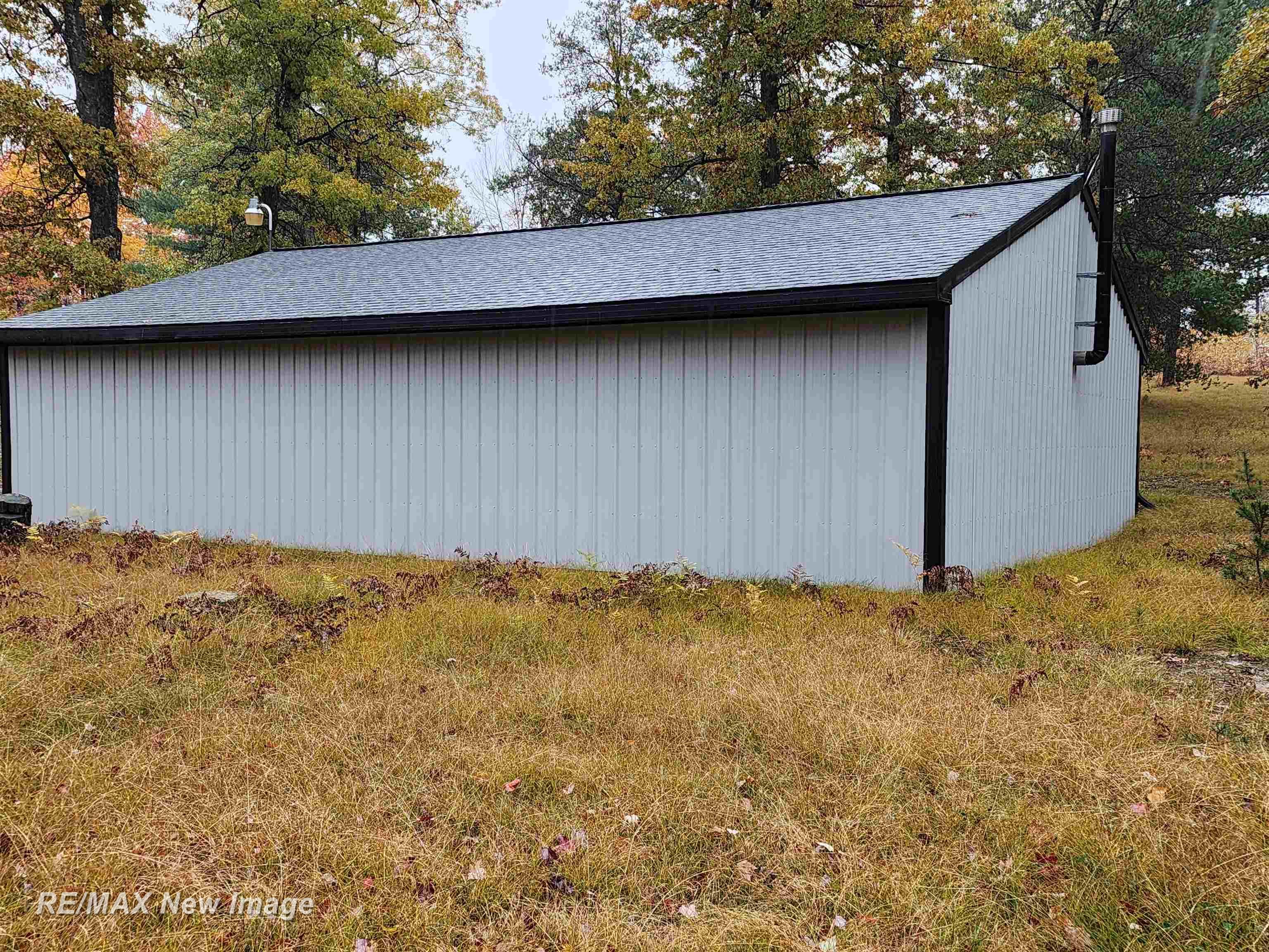 3351 Pipeman Road Harrison, MI 48625 - Photo 3 of 41 Gallery Image 3