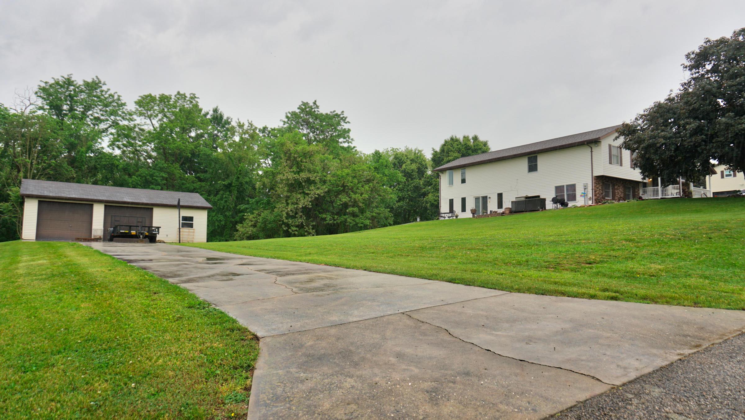 225 Rusty Rifle Road Zanesville, OH 43701 - Photo 10 of 58