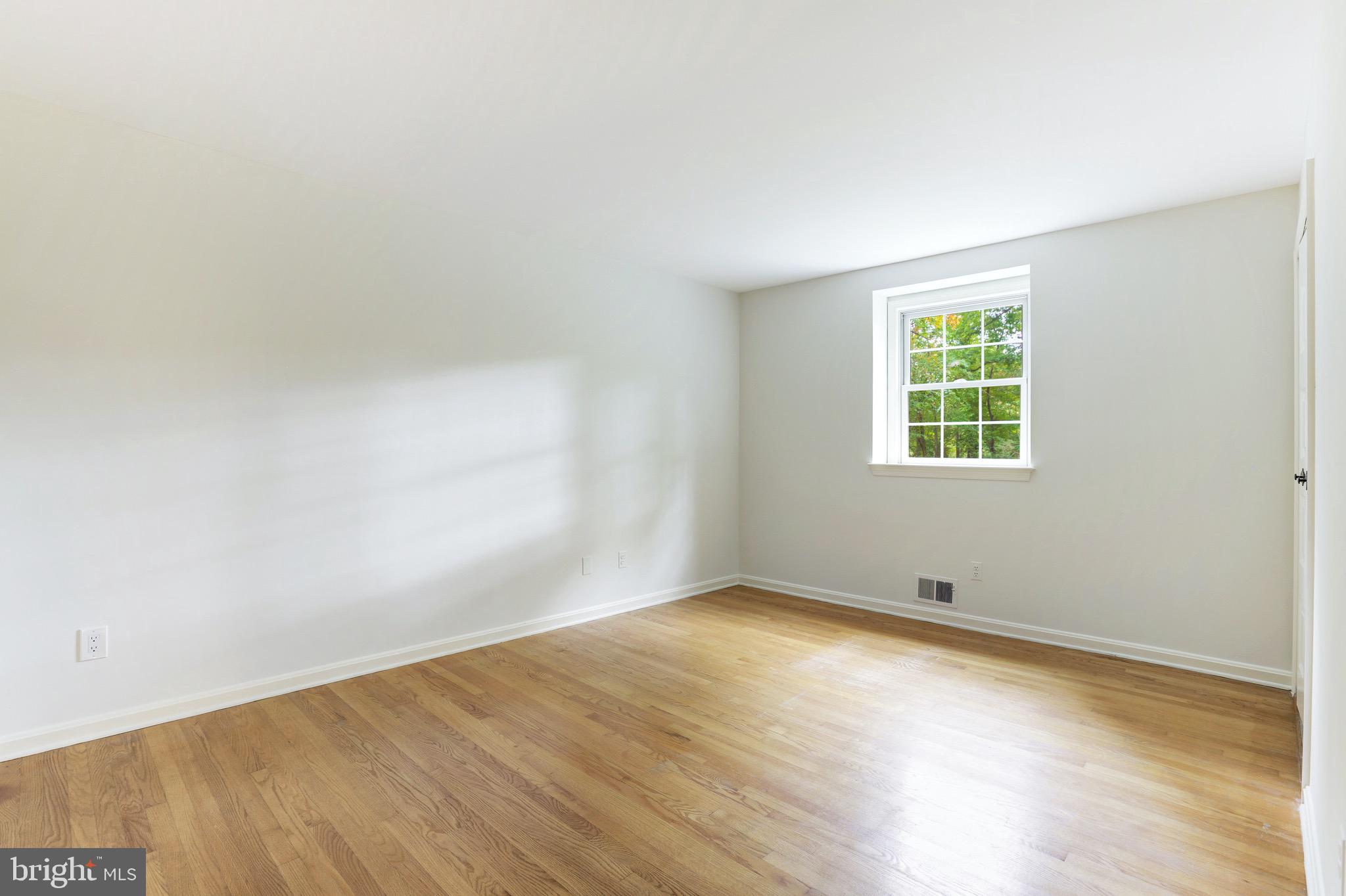 2621 Fox Mill Road Reston, VA 20191 - Photo 35 of 67