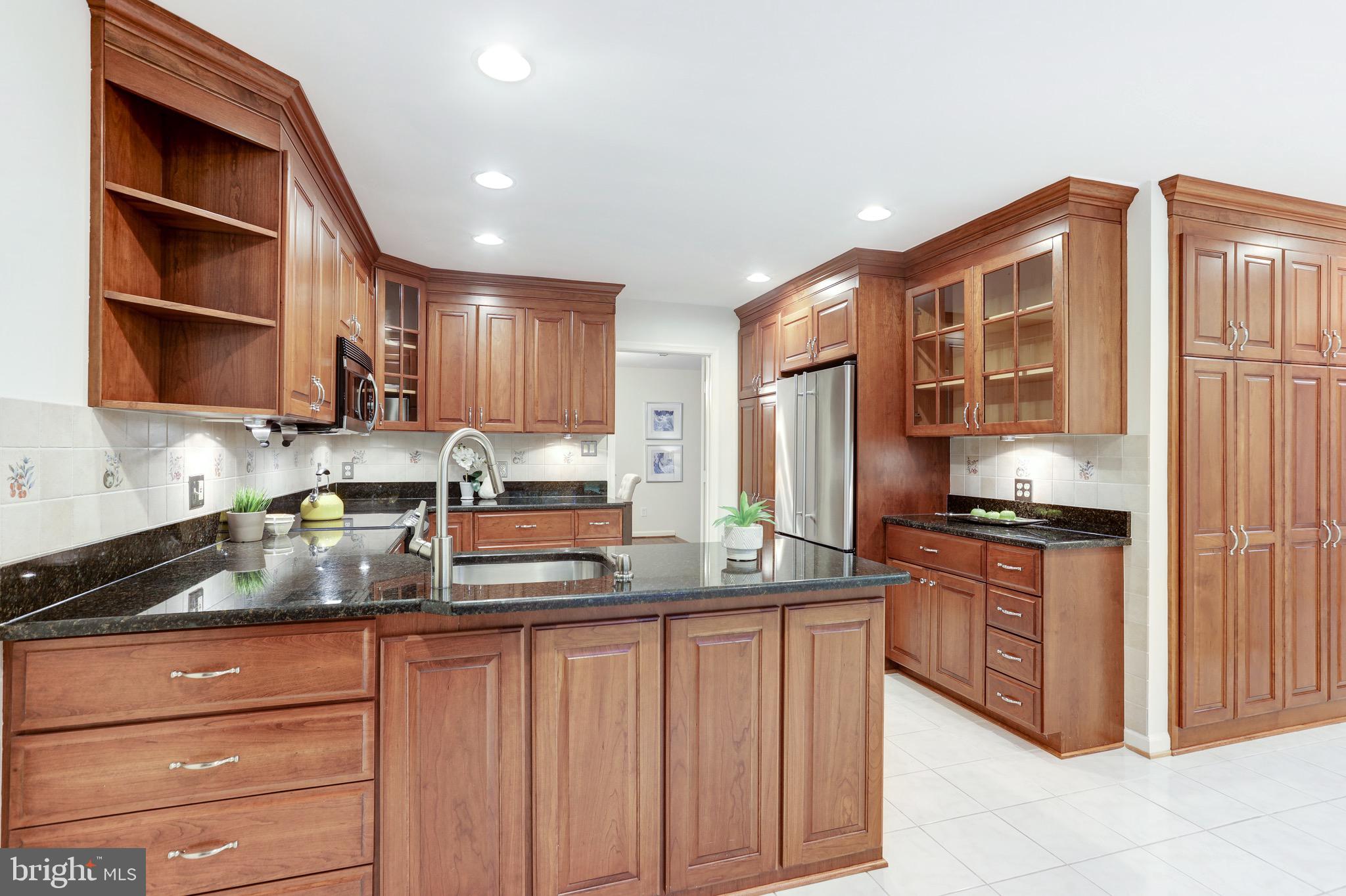 2621 Fox Mill Road Reston, VA 20191 - Photo 7 of 67