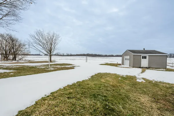 $240,000 | 940 Mt Tabor Road, Buchanan, MI 49107