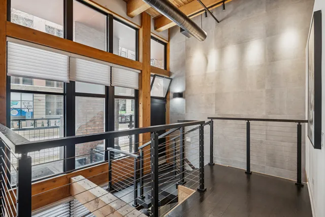 $849,000 | 728 West Jackson Boulevard, Unit 107, Chicago, IL 60661