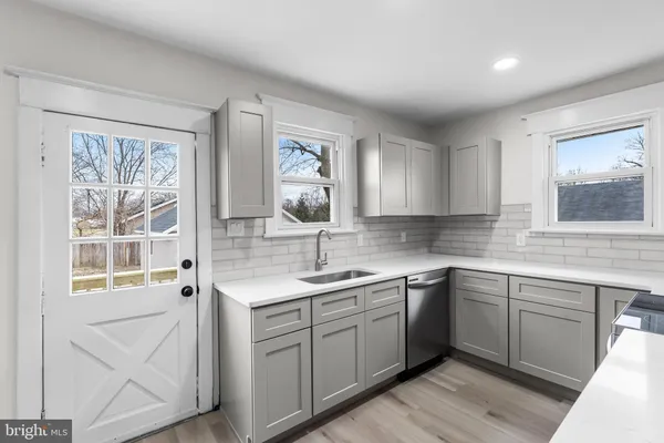 $339,000 | 516 Huntington Avenue, Glendora, NJ 08029