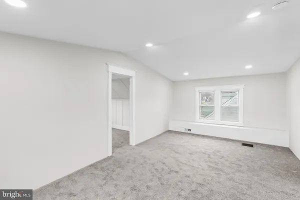 $339,000 | 516 Huntington Avenue, Glendora, NJ 08029