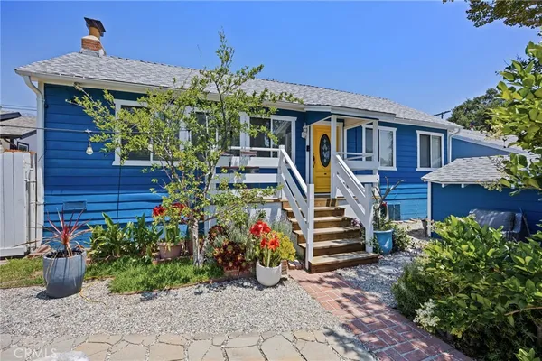 $1,100,000 | 3427 Encinal Avenue, La Crescenta, CA 91214