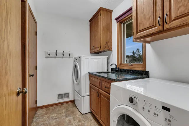 $364,900 | 2500 13th Street South, St. Cloud, MN 56301