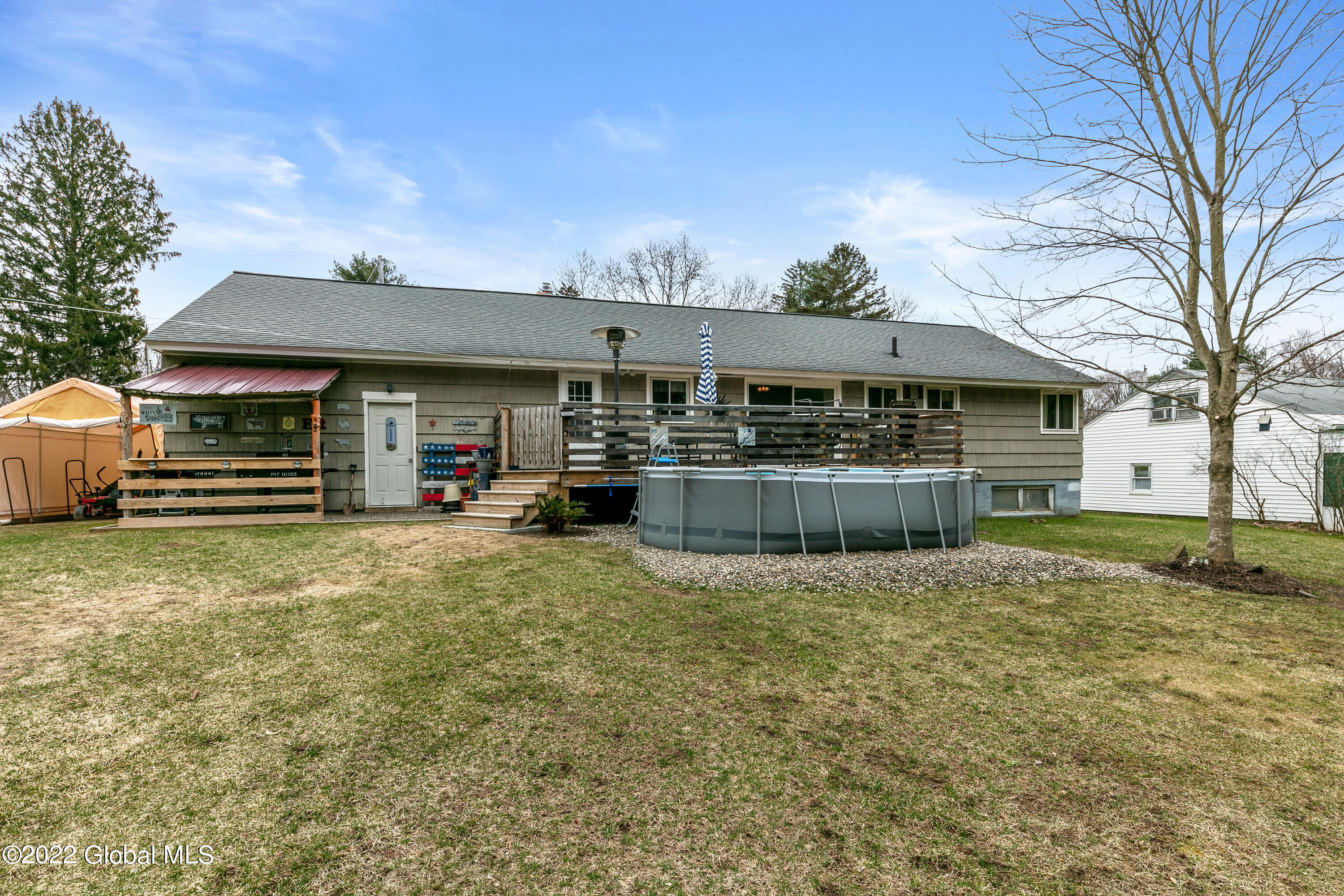 839 Warner Road Schenectady, NY 12309 - Photo 20 of 33 839 Warner Rd (9)