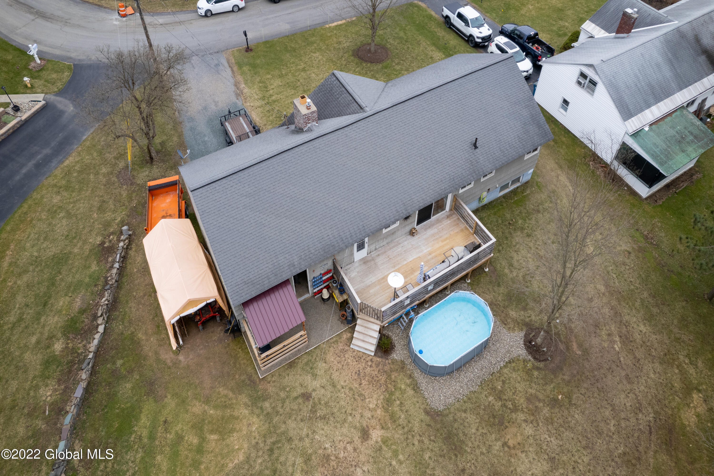 839 Warner Road Schenectady, NY 12309 - Photo 31 of 33 839 Warner Rd (38)