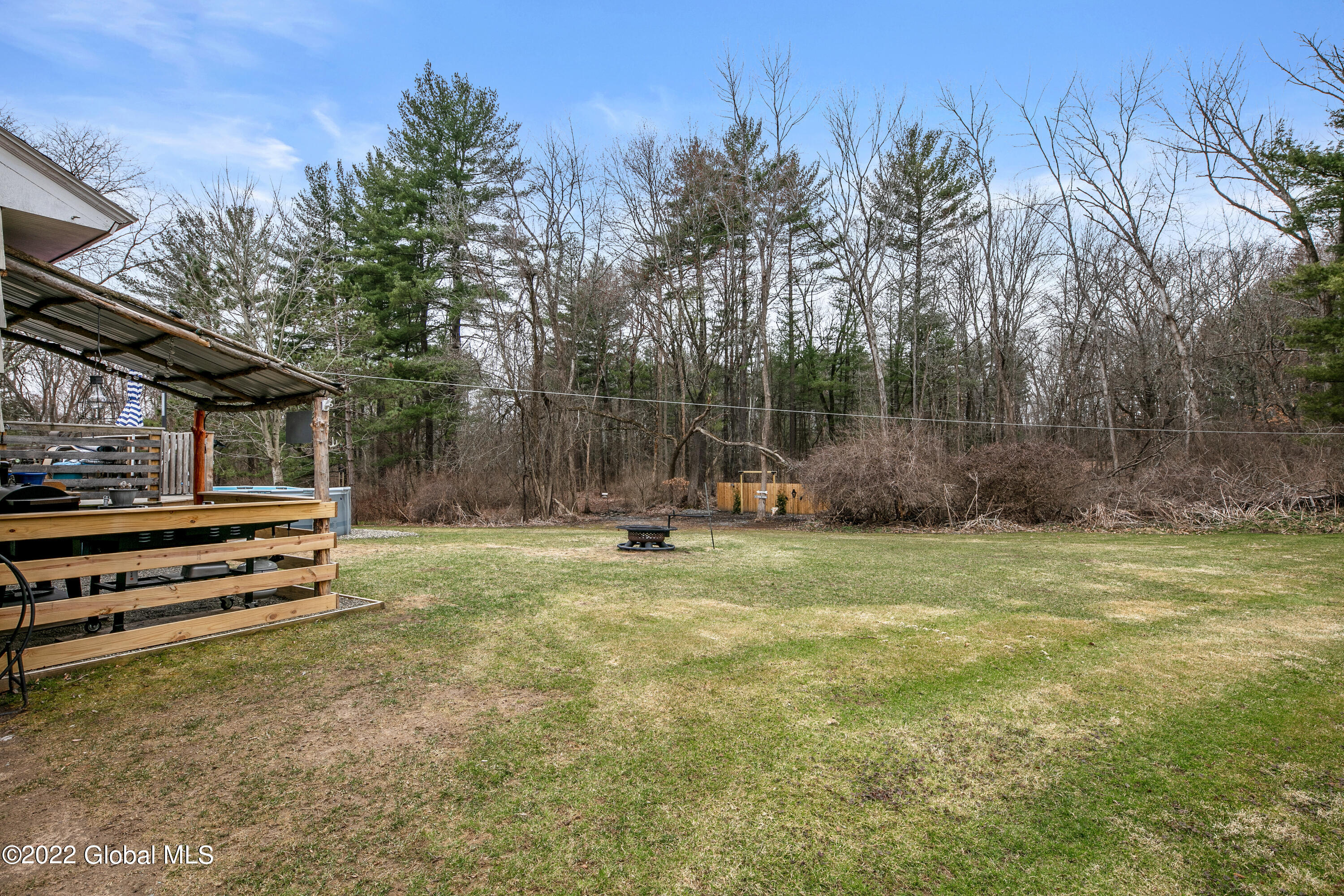 839 Warner Road Schenectady, NY 12309 - Photo 33 of 33 839 Warner Rd (7)