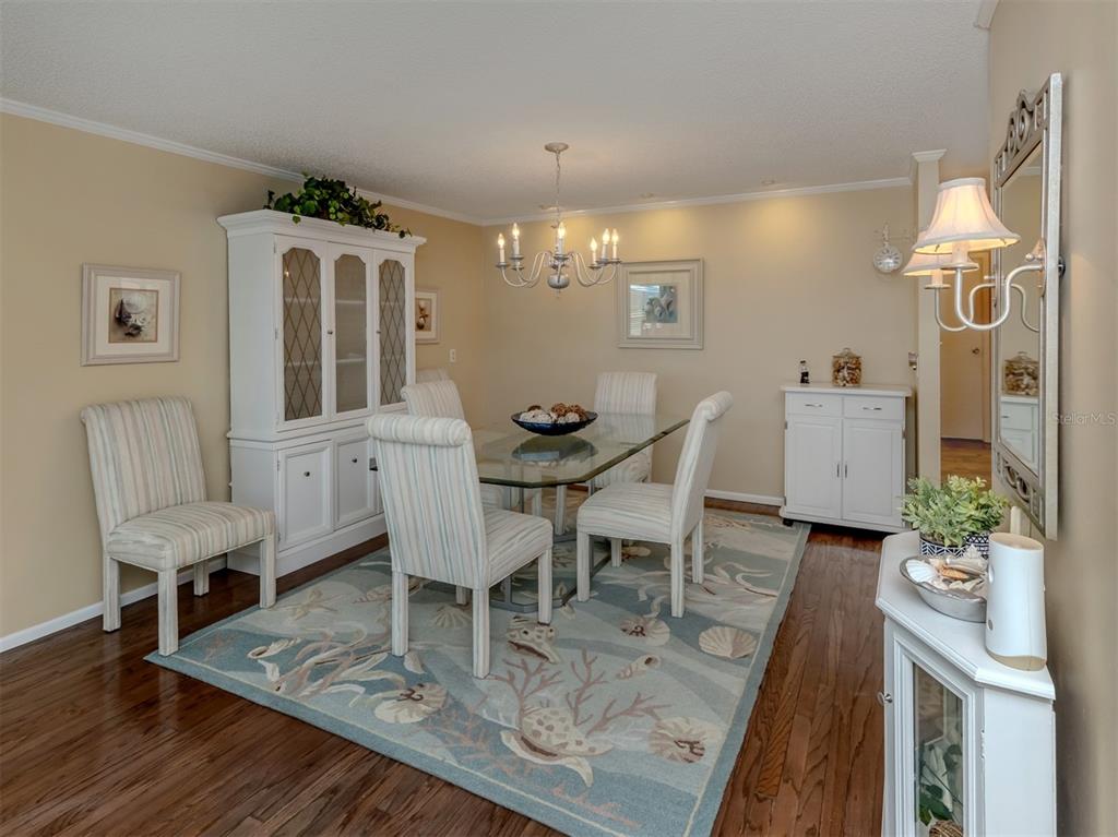 1002 Jolanda Circle Venice, FL 34285 - Photo 18 of 78