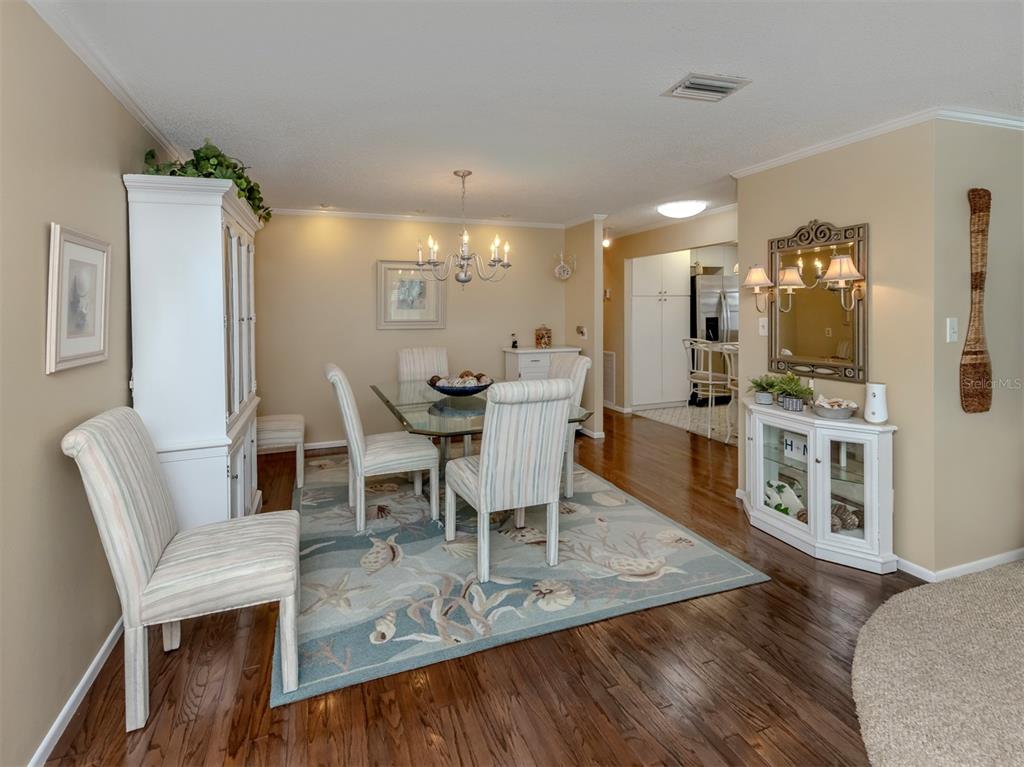 1002 Jolanda Circle Venice, FL 34285 - Photo 19 of 78