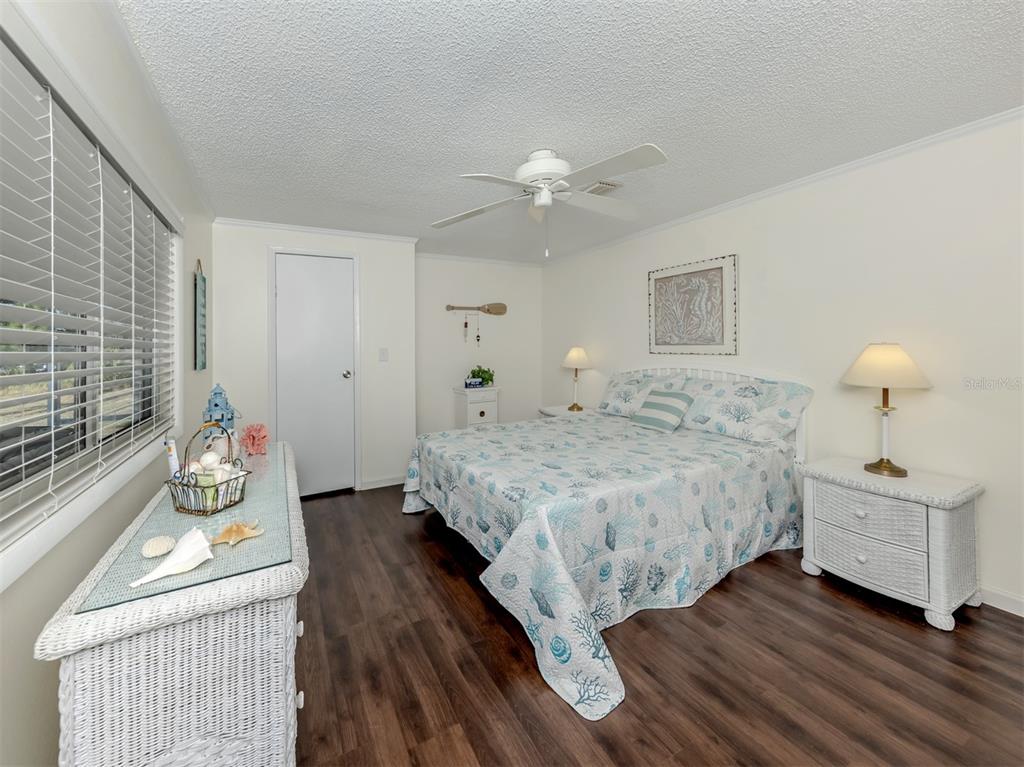 1002 Jolanda Circle Venice, FL 34285 - Photo 25 of 78