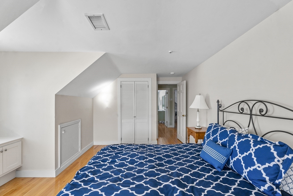 23 Beetle Swamp Road Edgartown, MA 02539 - Photo 28 of 40