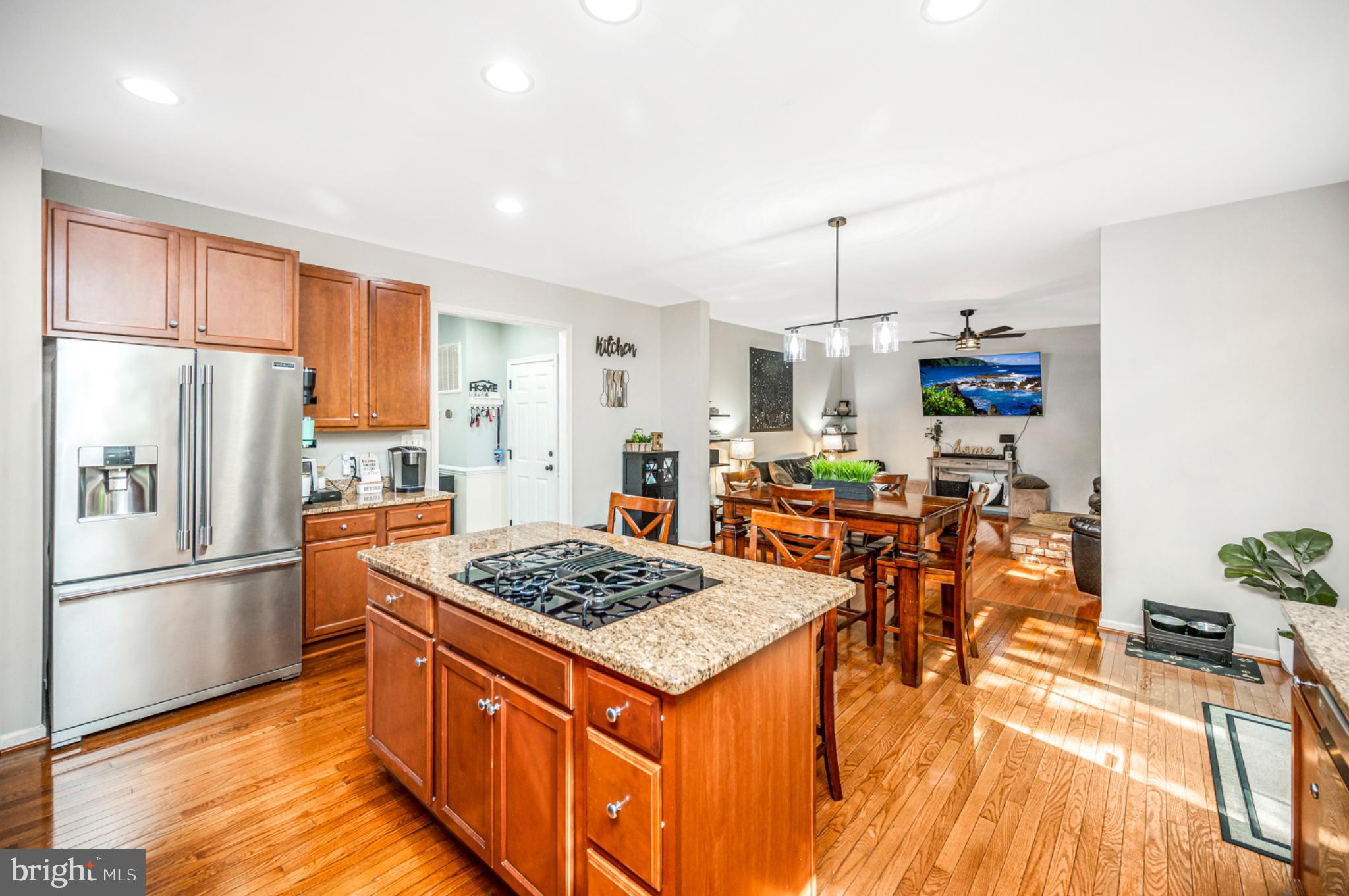 239 Toluca Road Stafford, VA 22556 - Photo 43 of 75 Inviting kitchen with modern charm.
