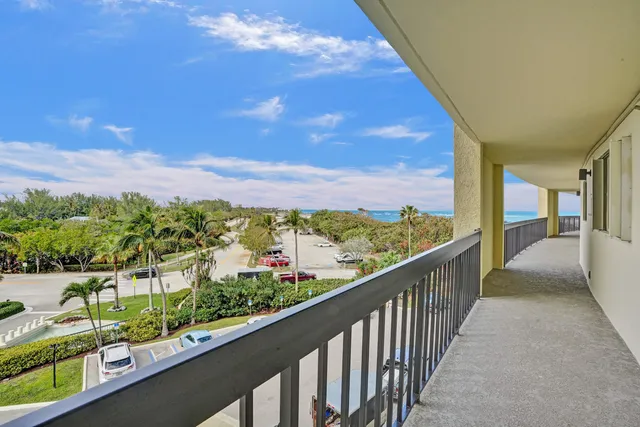 $735,000 | 400 Ocean Trail Way, Unit 308, Jupiter, FL 33477