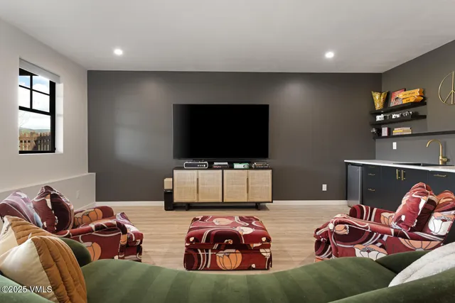 $2,185,000 | 207 Aidan Road, Eagle, CO 81631