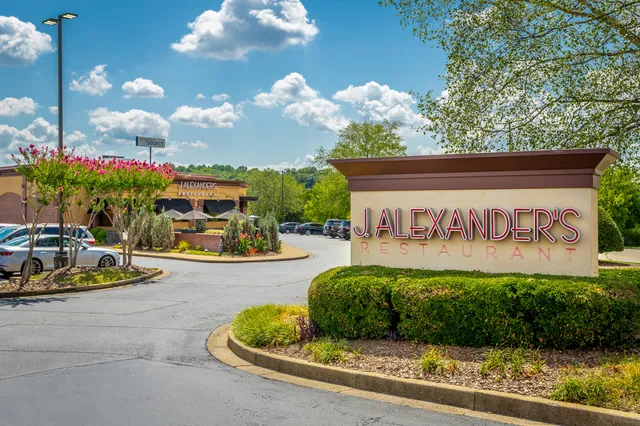 $375,000 | 2316 Meadowbrook Trail, Chattanooga, TN 37421