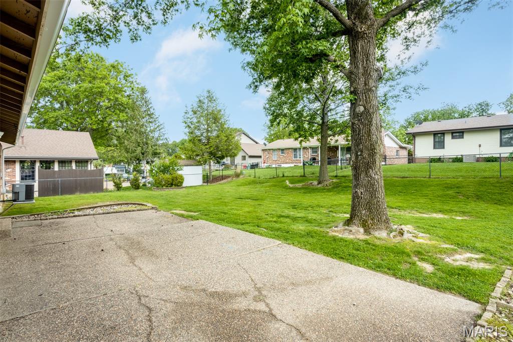 2736 Bee Tree Lane St. Louis, MO 63129 - Photo 22 of 27 Gallery Image 22
