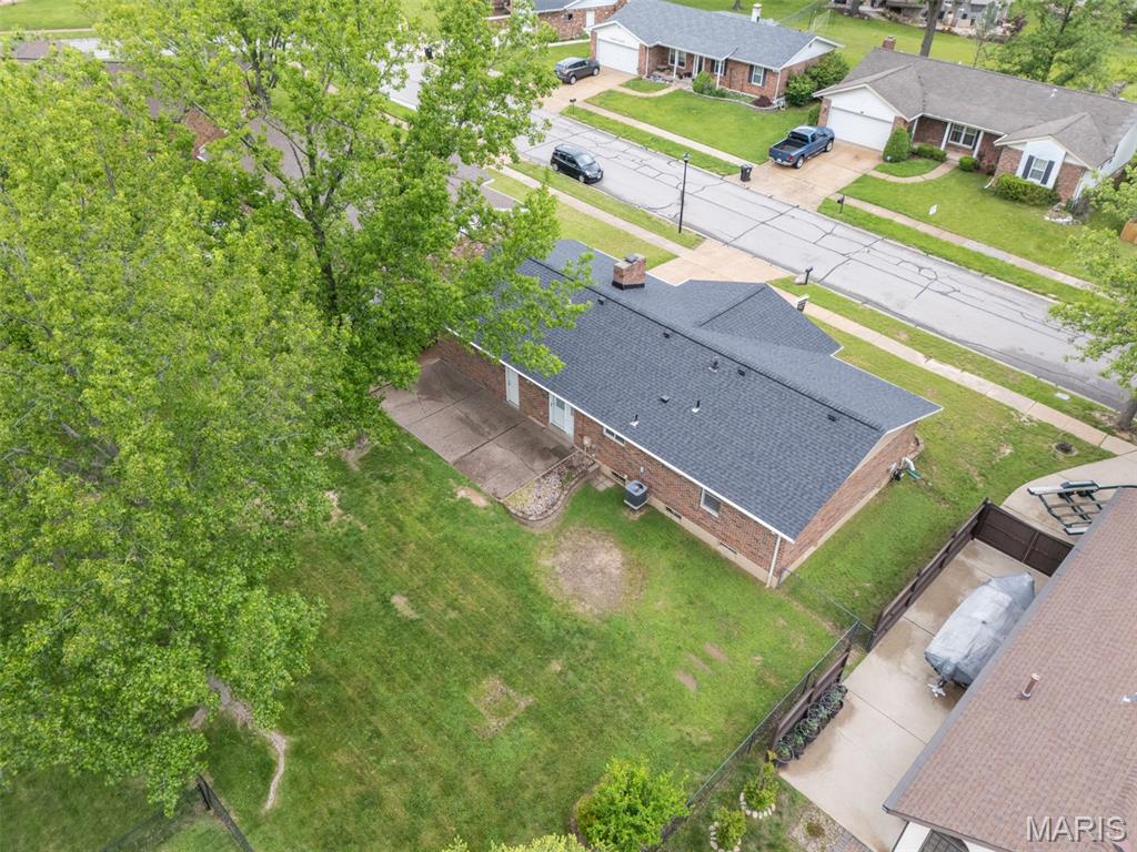 2736 Bee Tree Lane St. Louis, MO 63129 - Photo 24 of 27 Gallery Image 24