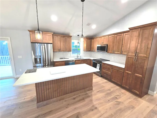 $675,000 | 1835 Broncos Highway, Burrillville, RI 02826