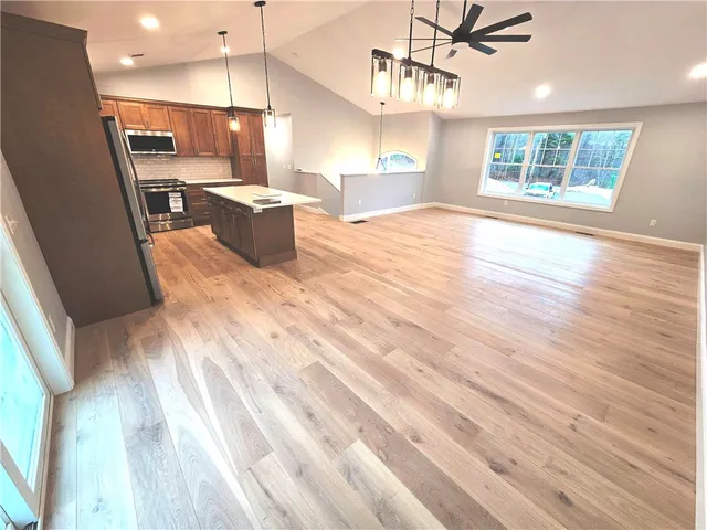 $675,000 | 1835 Broncos Highway, Burrillville, RI 02826