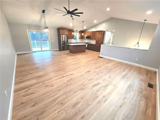 $675,000 | 1835 Broncos Highway, Burrillville, RI 02826