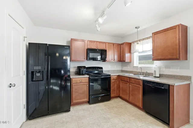 $280,000 | 2750 Buckhorn Drive, Randleman, NC 27317