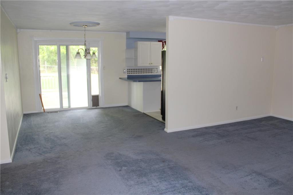 818 Piccadilly Road Anderson, IN 46013 - Photo 5 of 33 Gallery Image 5
