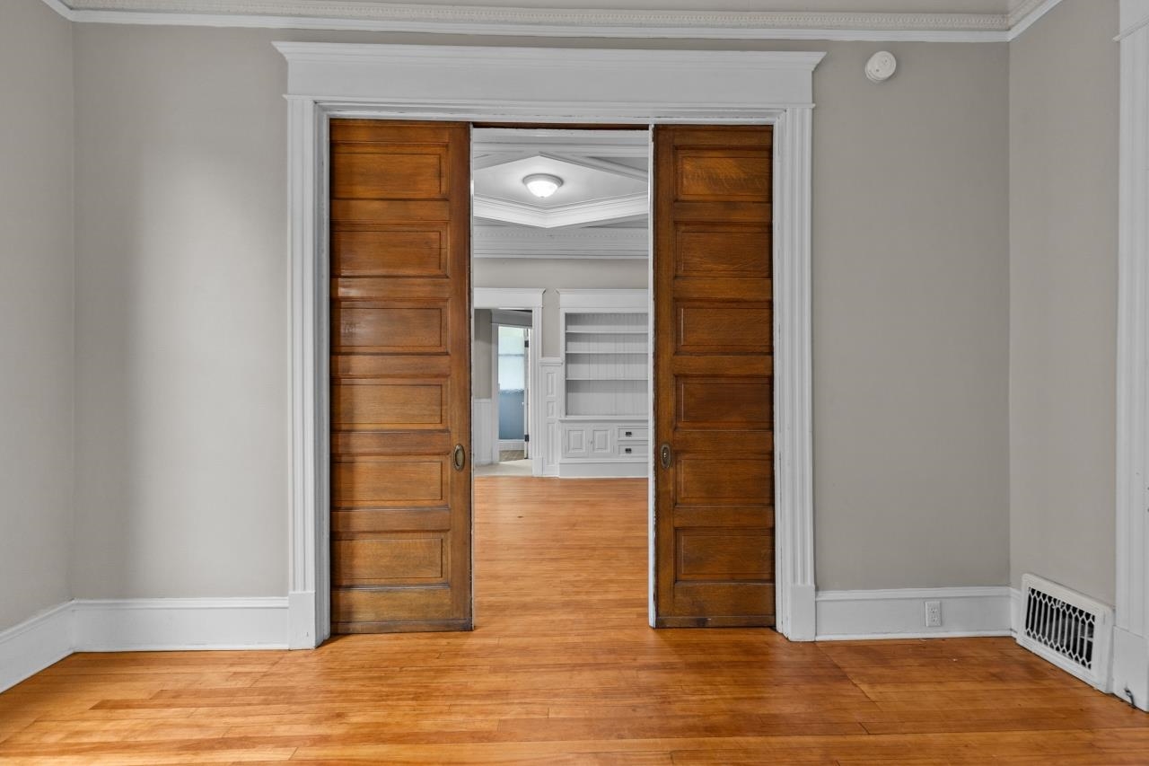 691 Franklin Street Oshkosh, WI 54901 - Photo 21 of 52